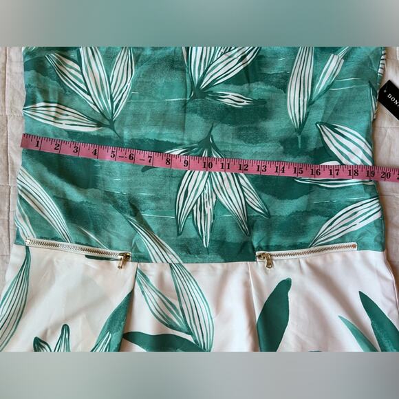 NWT Donna Morgan Jade Tropical Leaf Print Bateau A-line Dress Resortwear - 10 - Picture 3 of 10